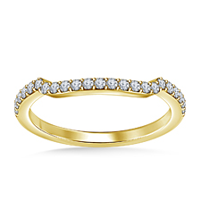 Matching Diamond Wedding Band with Prong Settings and Stacking Curved Design in 18K Yellow Gold (1/4 cttw.)