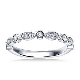 Vintage Inspired Milgrain Diamond Wedding Band in Platinum (1/4 cttw.)