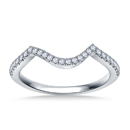 Scalloped Diamond Wedding Band in Prong Setting in 18K White Gold (1/7 cttw.)