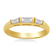 Bar Set Tapered Baguette Diamond Band in 14K Yellow Gold (1/3 cttw.)